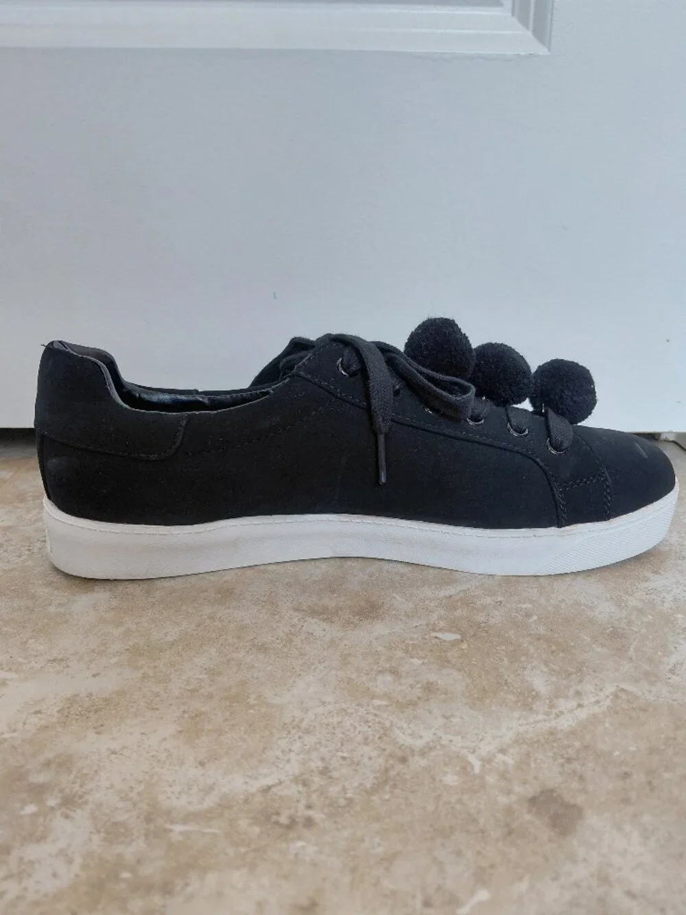 Circus by Sam Edelman Black Ball Sneakers